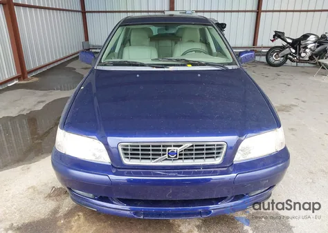 2004 Volvo V40 A/Lse из США, поврежденный, VIN YV1VW275X4F102453